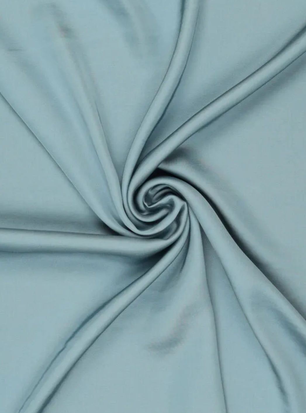 Saténový povlak na polštář pro krásnější pleť i vlasy