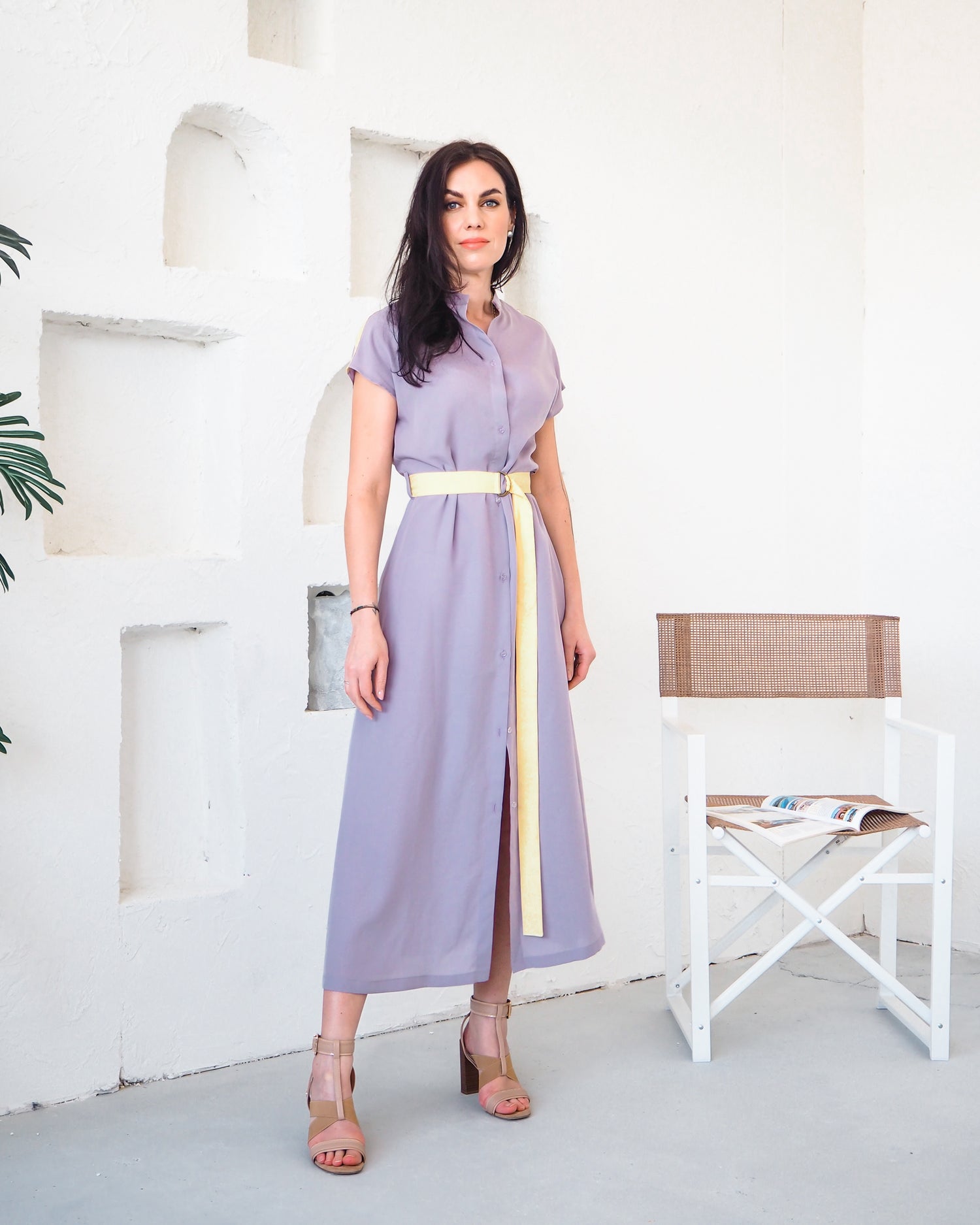 Košilové šaty s páskem Meghan