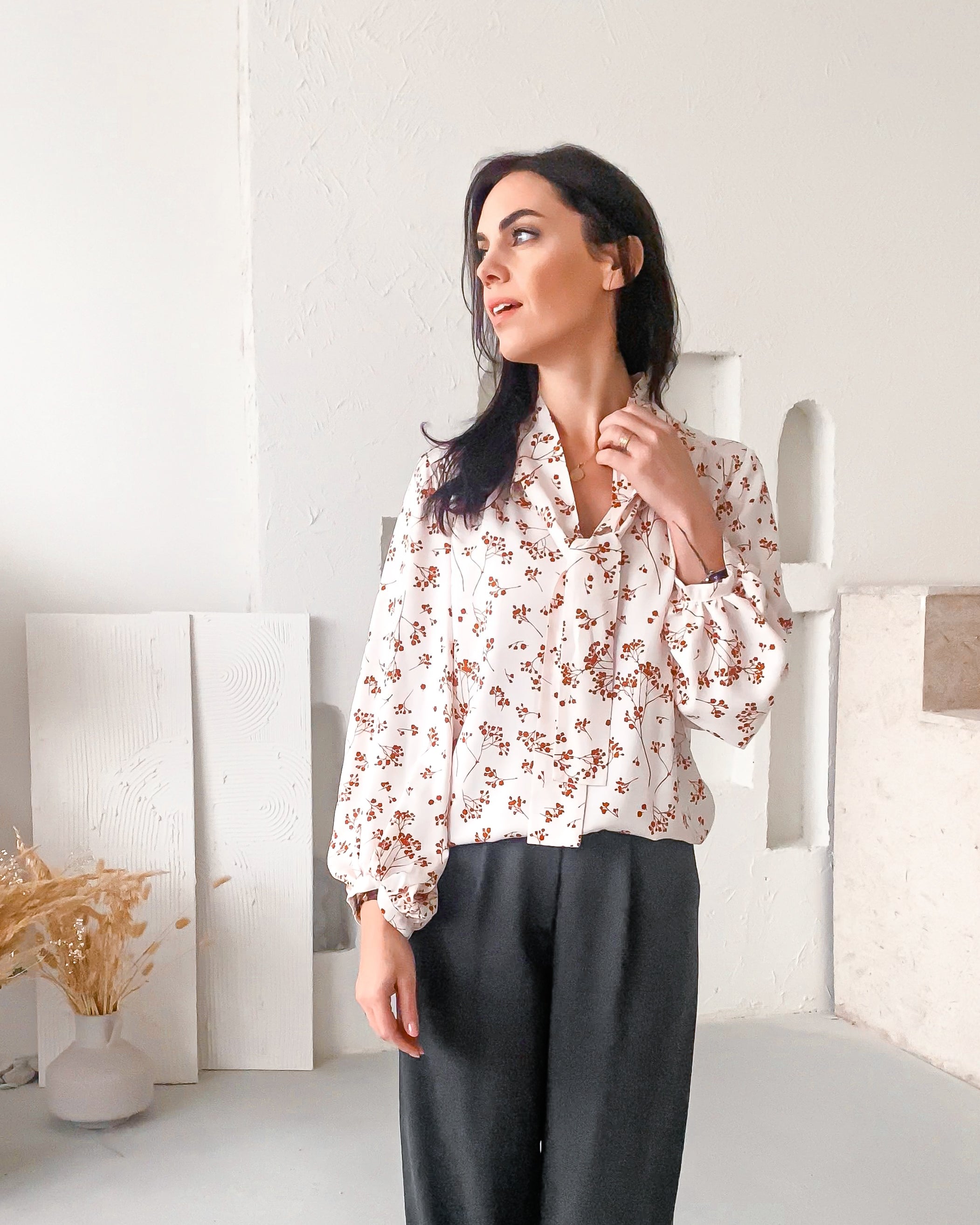 Viskózová halenka Melani s mašlí