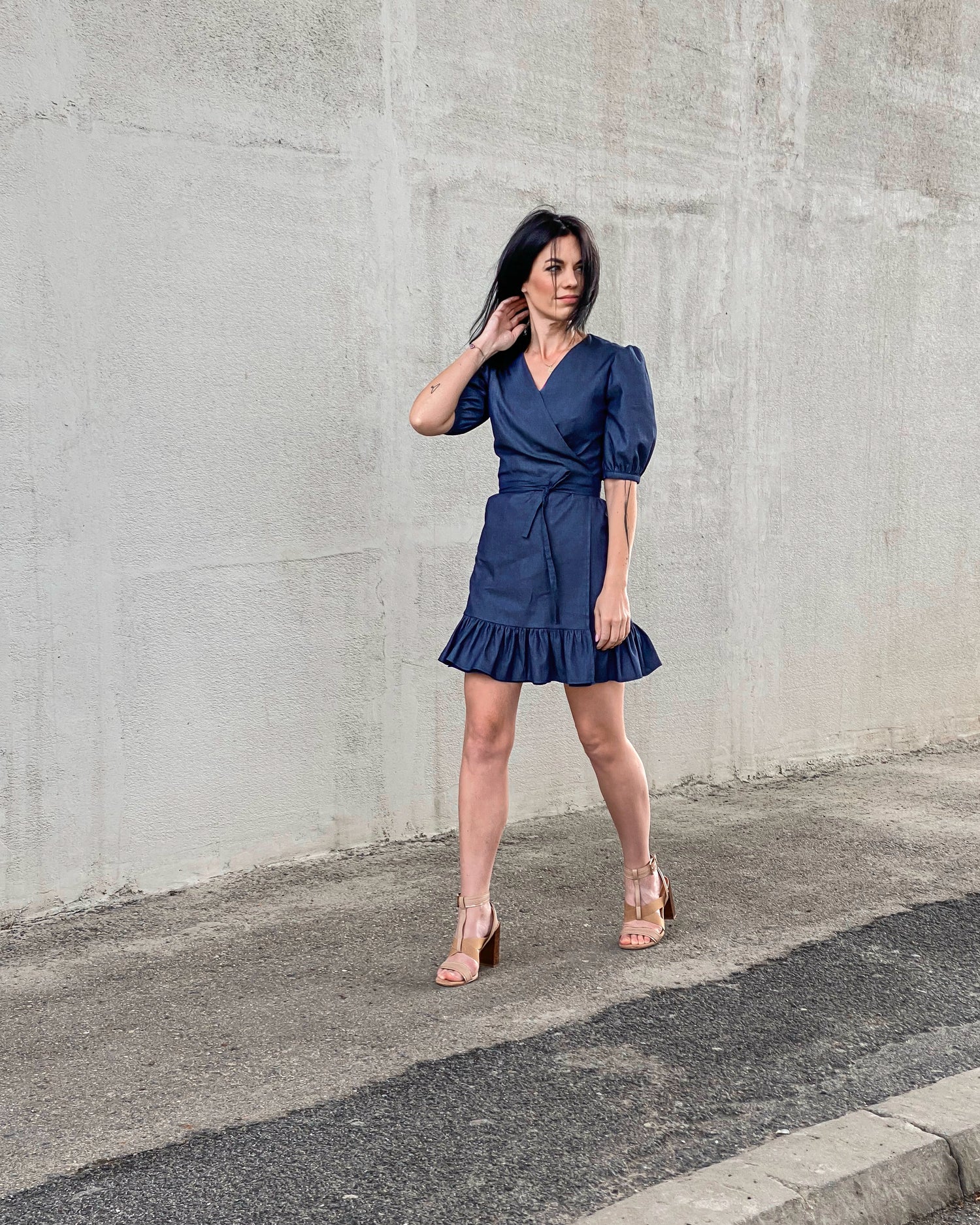 Zavinovací džínové šaty Valeria