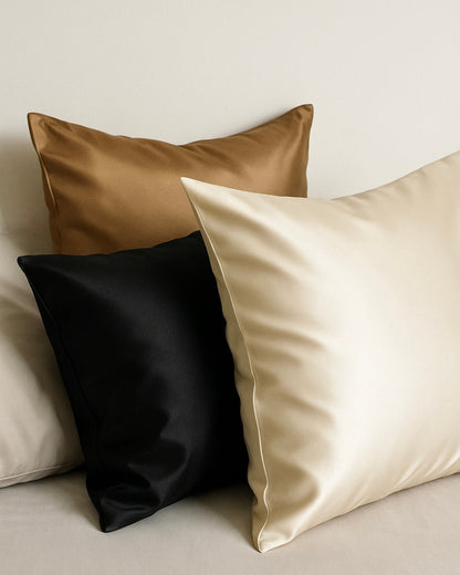 Saténový povlak na polštář pro krásnější pleť i vlasy