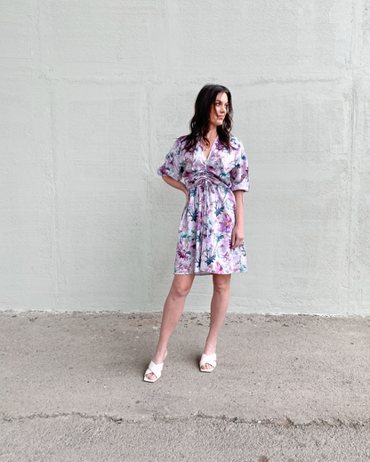 Šaty z japonského saténu