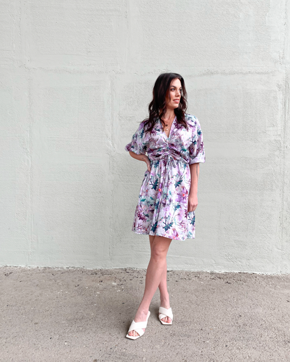 Šaty z japonského saténu