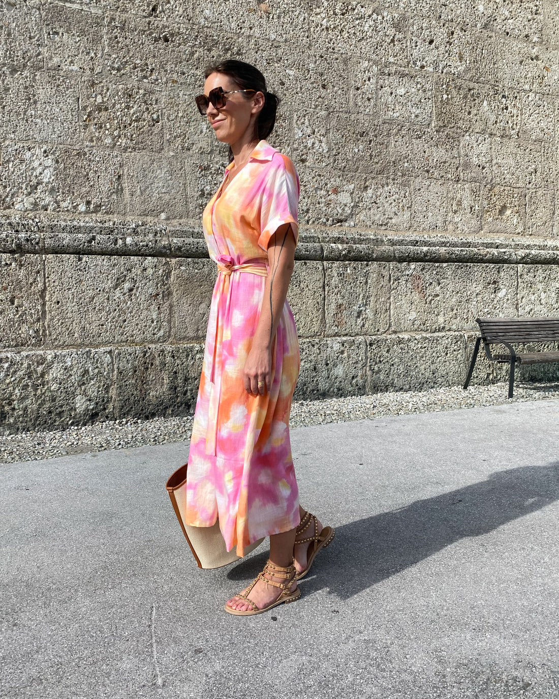 Šaty Silvia ve vzoru tie-dye