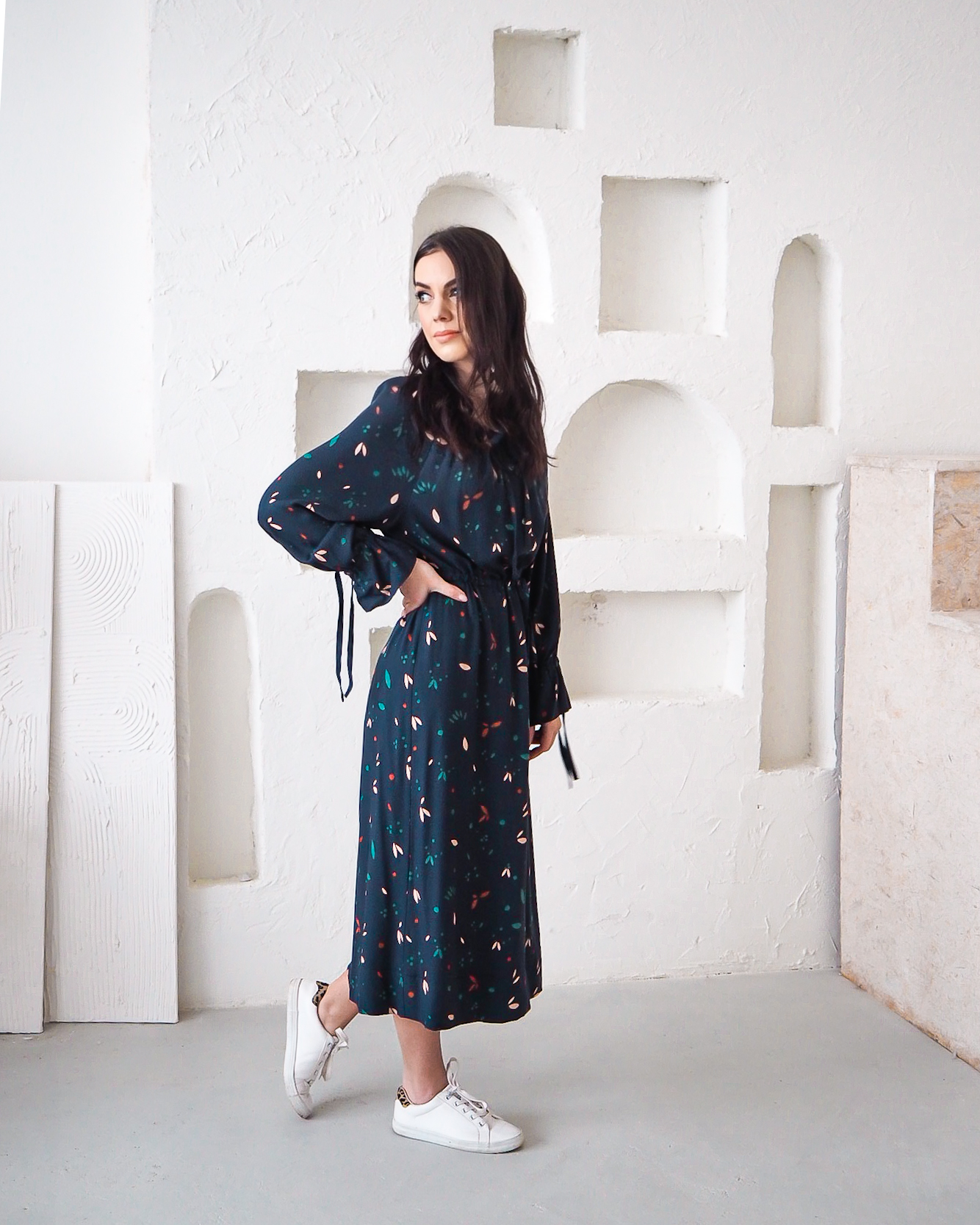 Šaty s vázačkami Veronica