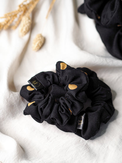 Viskózová scrunchie gumička puntíkatá