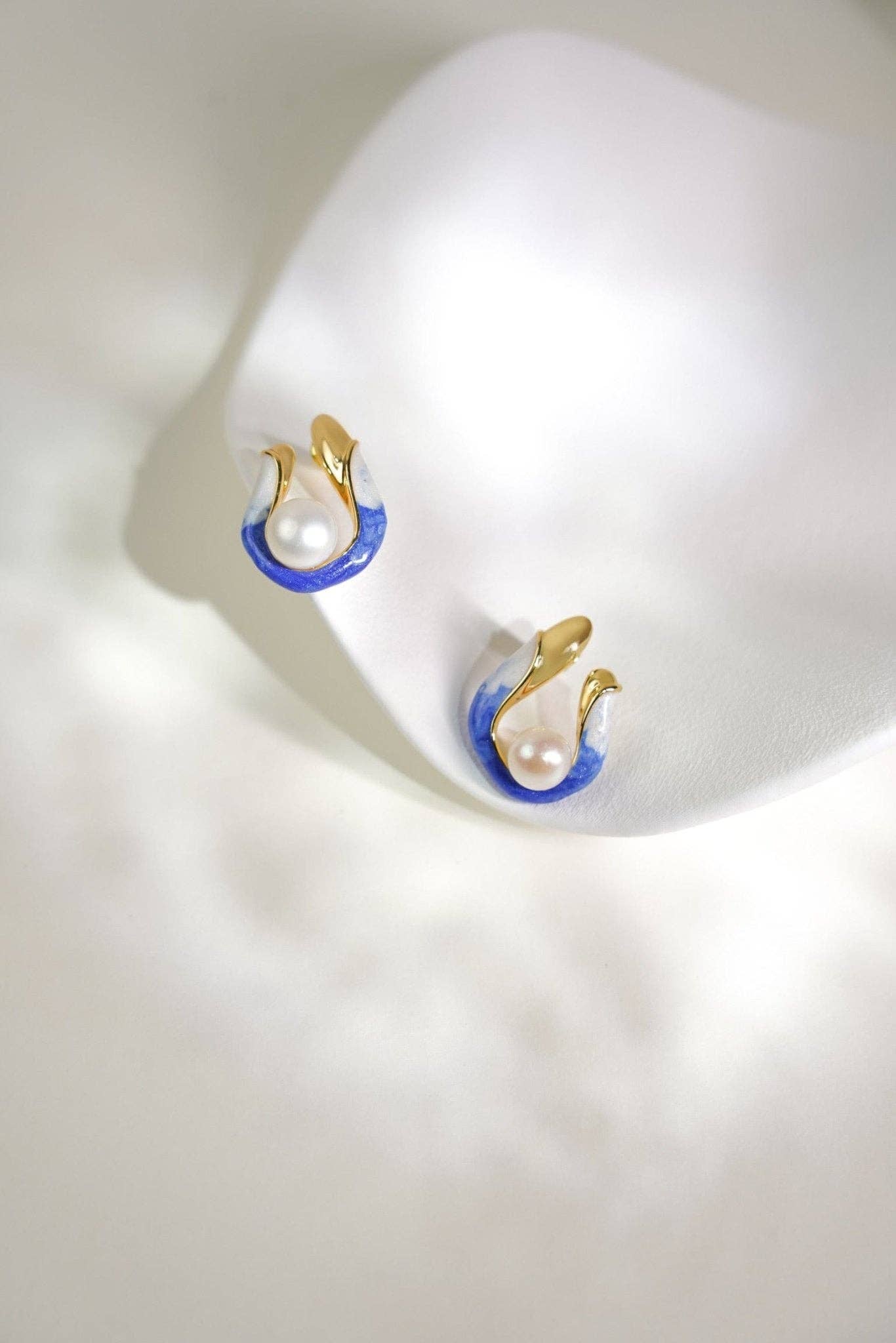 Náušnice Tulipa s perlou